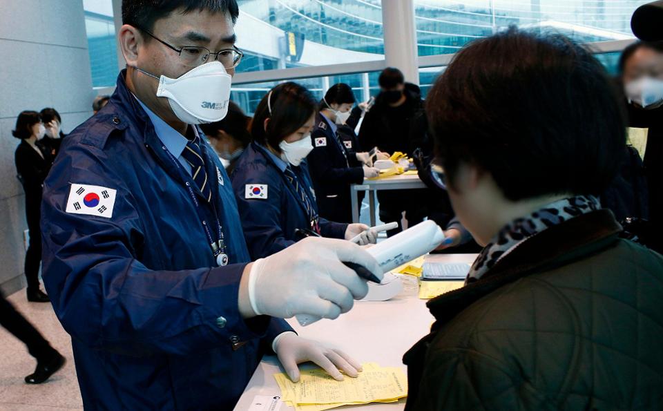 How  to Control Corona Virus Learn from South Korea