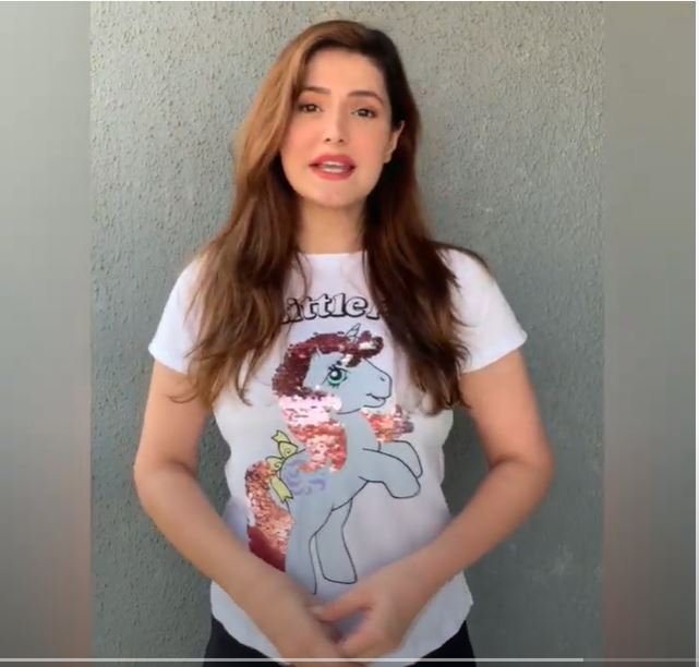 “Character Dheela Girl” Zarine Khan Will Connect Personally with Her Fans Through Her You Tube Channel