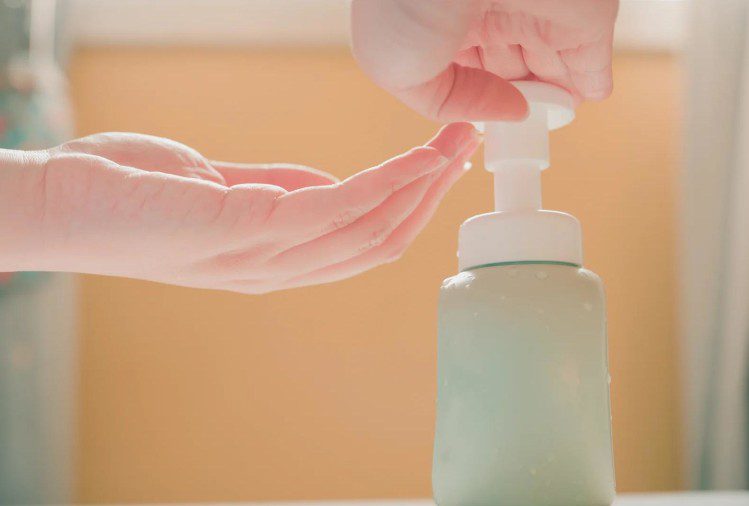 handwash with sanitizers