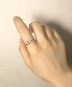 minimalist tattoo on Index finger 3