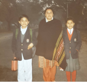 Sunil Chhetri's Childhood pic with his mom and sister