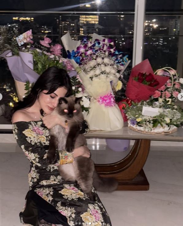 Uorfi javed birthday 2025 pic