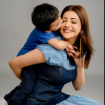 Kajal aggarwal playing with her son