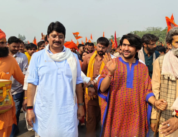 Raja bhaiya with Dhirendera Shashtri During Sanatan Hindu Ekta Yatra - ( Sanatan Hindu Unity Tour)