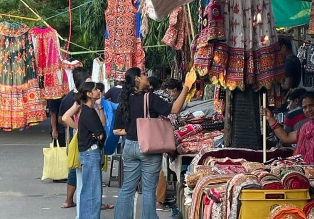 Delhi Janpath Market