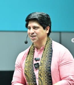 Shehzad Poonawalla Resigns From BJP Again, Fan Flood Social Media With Emotional Appeals