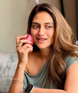 Nusrat Jahan Turns Up the Charm With Her Latest ‘Apple’ Moment